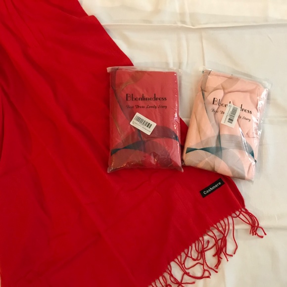 Cashmere scarf - Picture 5 of 5